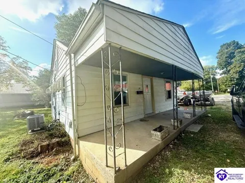 106 N Lynn Street