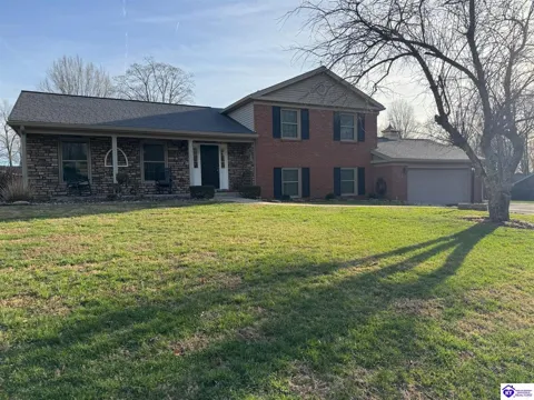 112 Canterbury Way