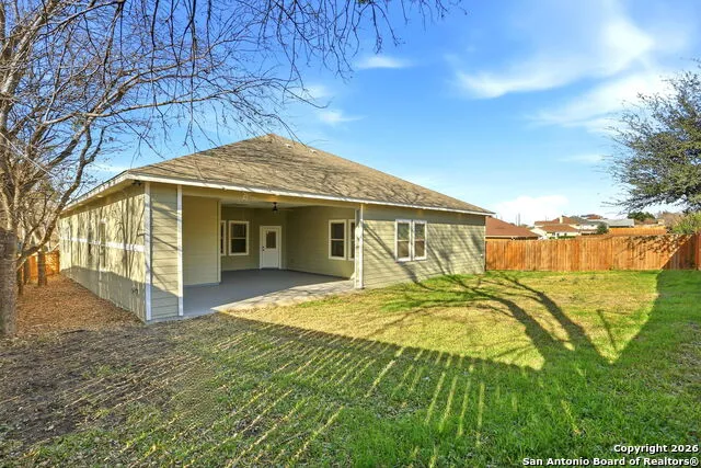 7802 Clearwater Blvd Selma, TX 78154