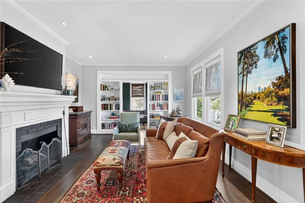 60 Montgomery Ferry Drive NE