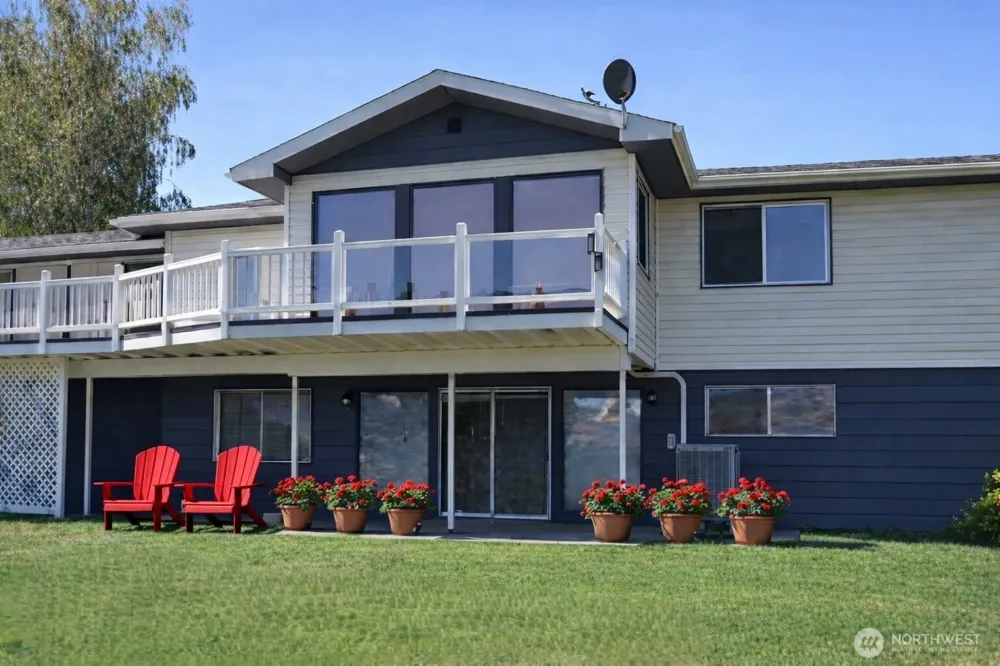 107 A WestLake Road Oroville, WA 98844