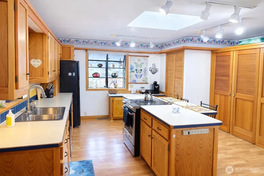 107 A WestLake Road Oroville, WA 98844