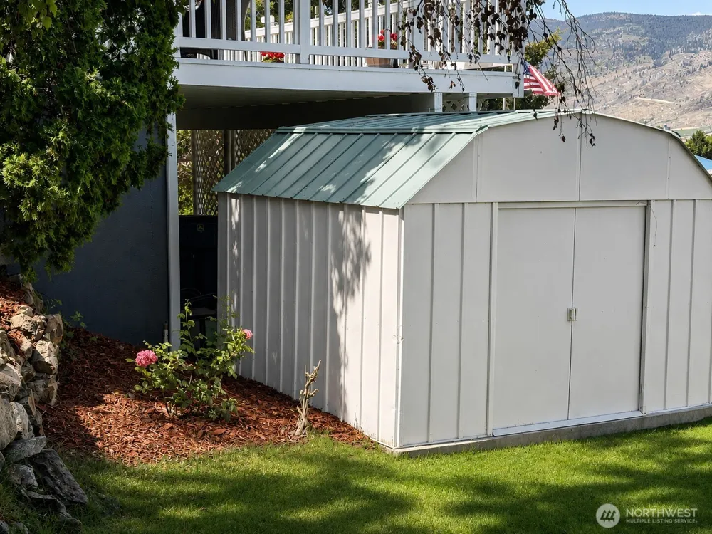 107 A WestLake Road Oroville, WA 98844