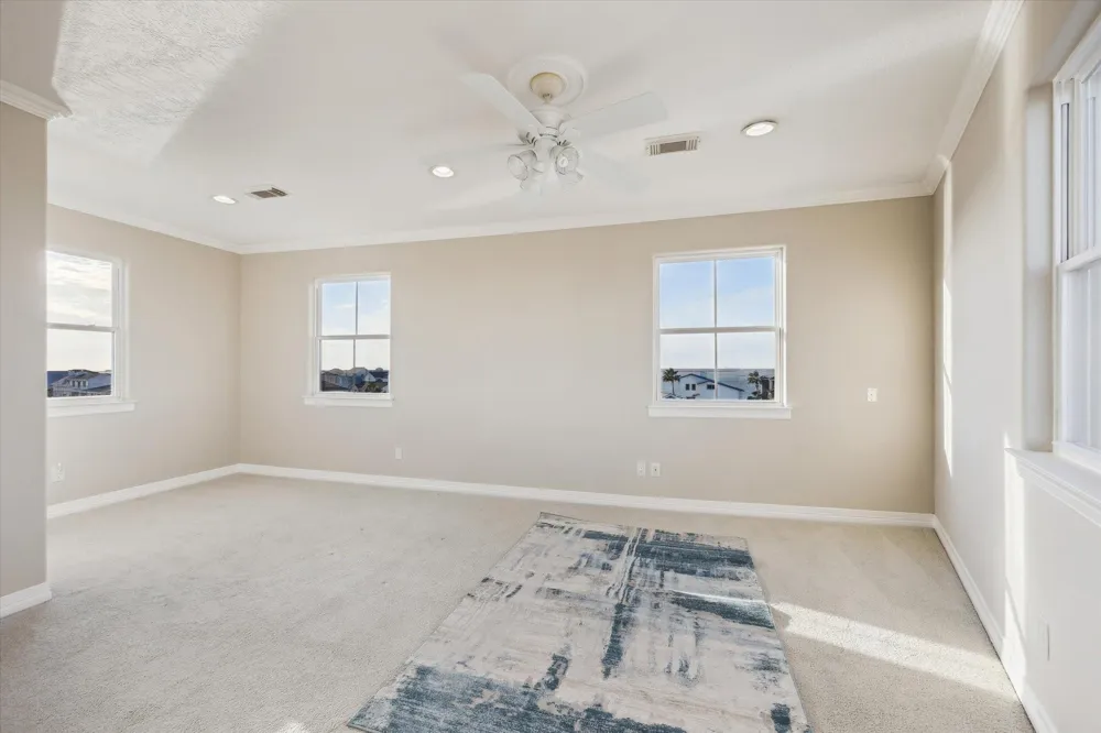 1854 Tiki Drive Tiki Island, TX 77554
