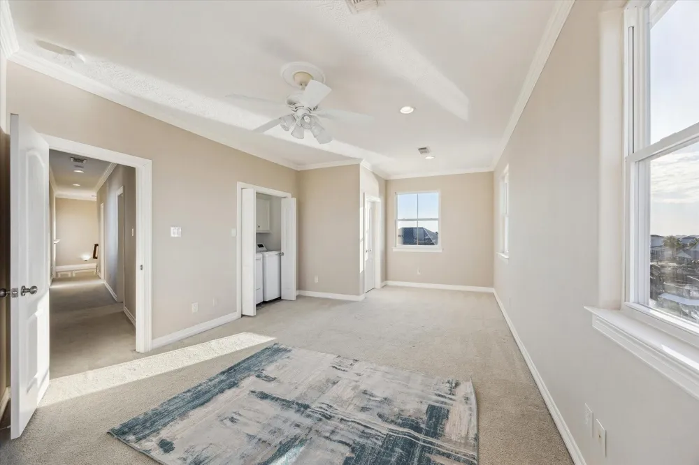 1854 Tiki Drive Tiki Island, TX 77554