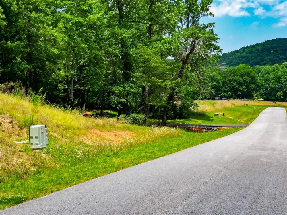 0 Yonah Lake Drive Sautee Nacoochee, GA 30571