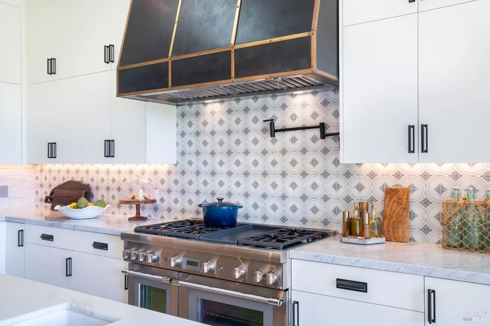 4189 Silverado Trail Calistoga, CA 94515