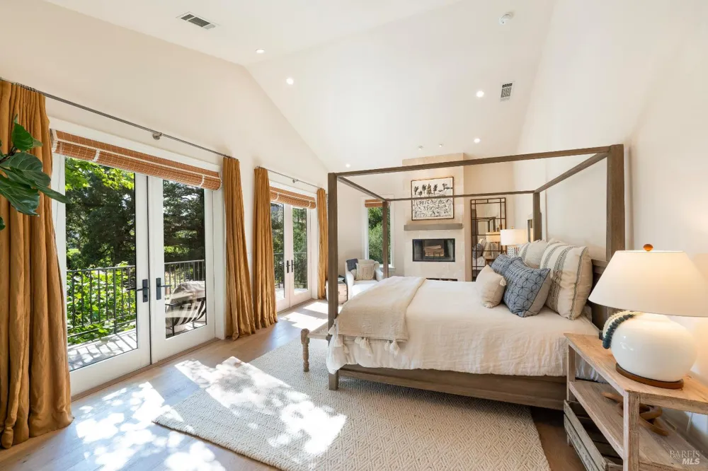 4189 Silverado Trail Calistoga, CA 94515