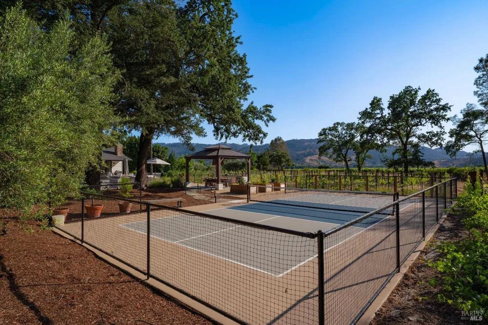 4189 Silverado Trail Calistoga, CA 94515