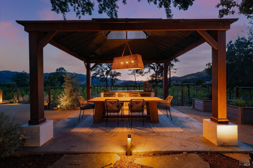 4189 Silverado Trail Calistoga, CA 94515