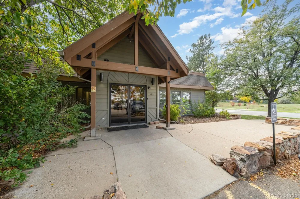 5812 Venus Avenue #1