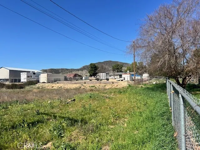 39068 Vineland Cherry Valley, CA 92223