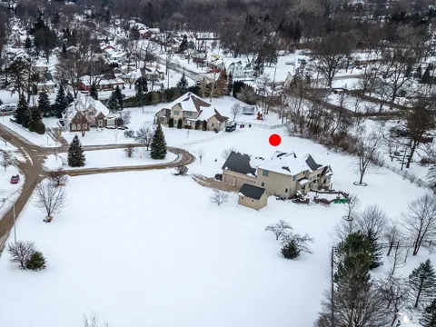 714 Bethpage Court