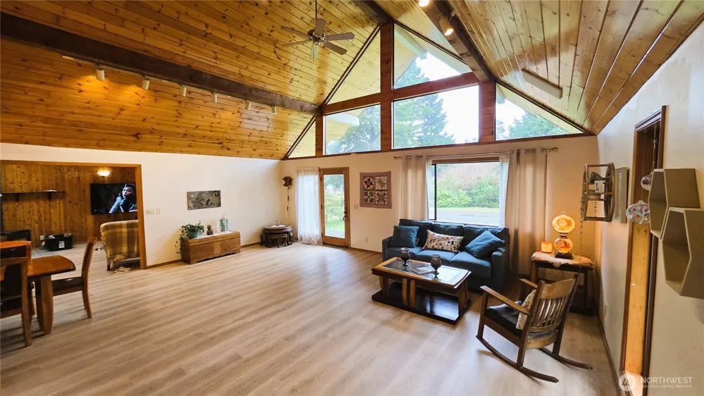 30708 Place Ocean Park, WA 98640