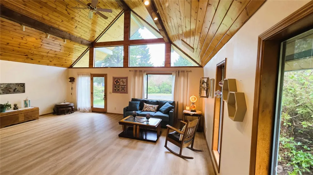 30708 Place Ocean Park, WA 98640