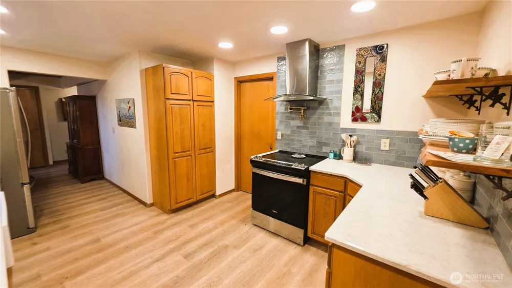 30708 Place Ocean Park, WA 98640