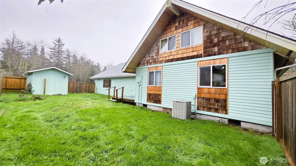 30708 Place Ocean Park, WA 98640