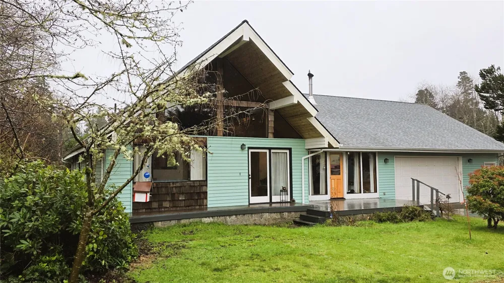 30708 Place Ocean Park, WA 98640