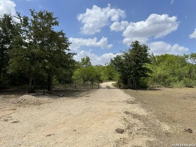 TBD Hidden Pine Luling, TX 78648