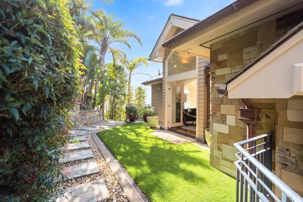 337 Belvedere Avenue Belvedere, CA 94920