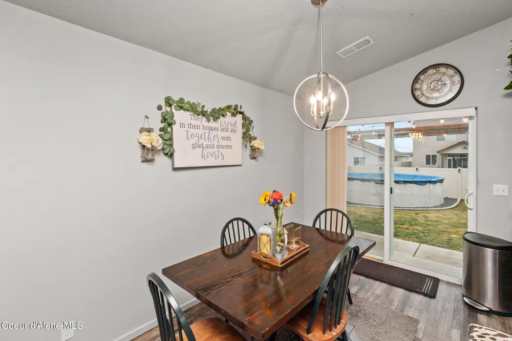 1435 Minam Loop Post Falls, ID 83854