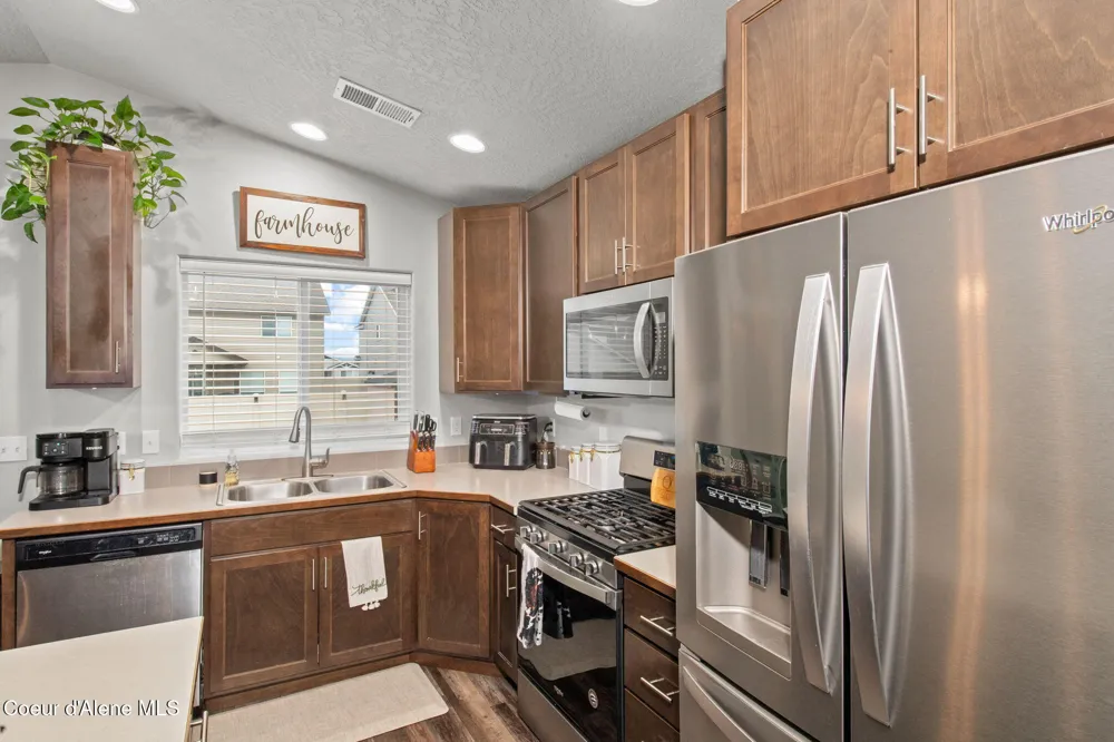1435 Minam Loop Post Falls, ID 83854