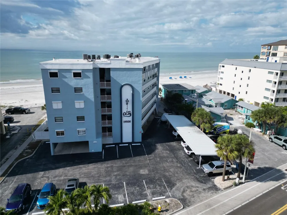 19500 GULF BOULEVARD #102 Indian Shores, FL 33785