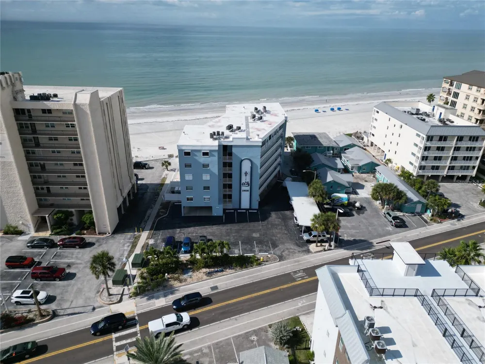 19500 GULF BOULEVARD #102 Indian Shores, FL 33785