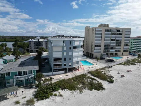 19500 GULF BOULEVARD #102