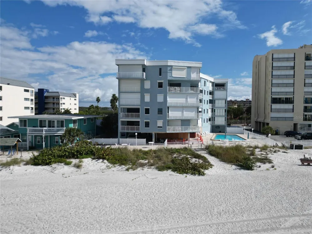 19500 GULF BOULEVARD #102 Indian Shores, FL 33785
