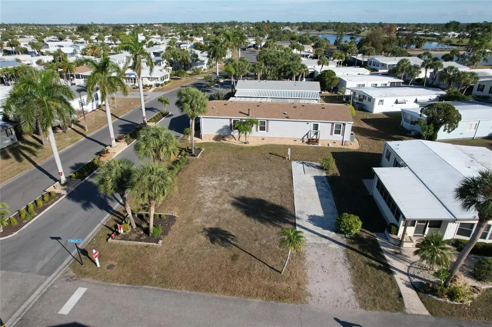 2100 KINGS HIGHWAY #28 Port Charlotte, FL 33980