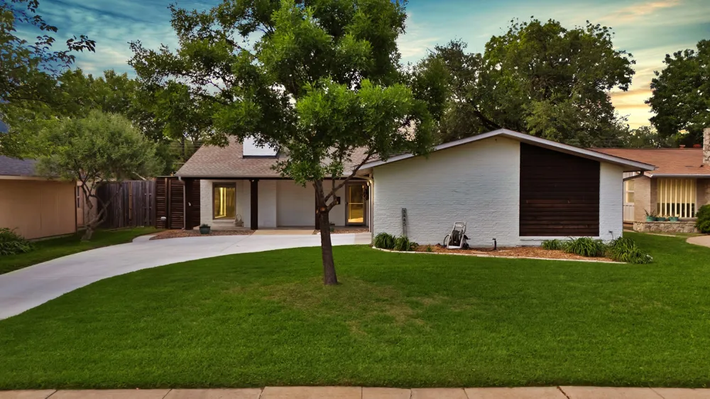 3445 High Vista Drive