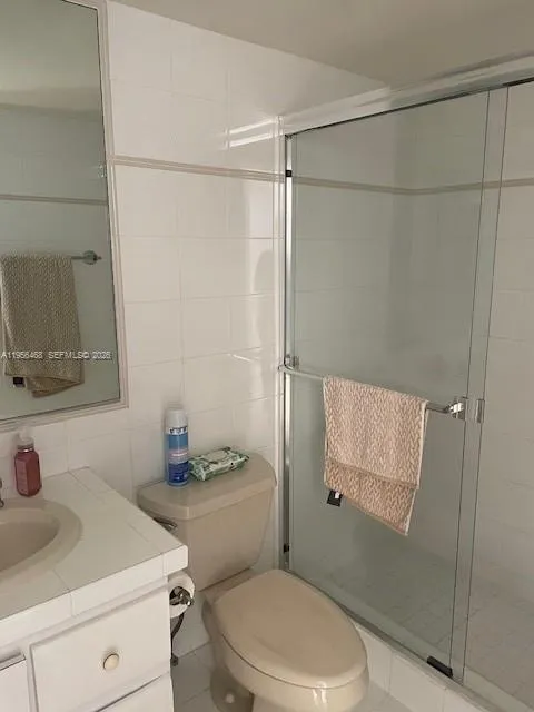 20408 NE 34th Ct #21 Aventura, FL 33180