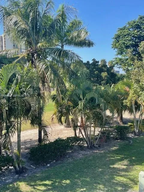 20408 NE 34th Ct #21 Aventura, FL 33180