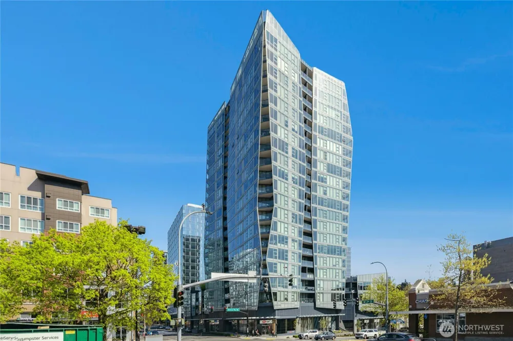 188 Bellevue Way NE #303