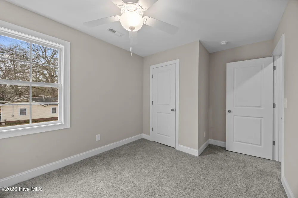 4365 W Pine Street #B Farmville, NC 27828