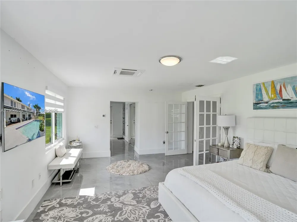 11824 SW 43rd Ct Davie, FL 33330