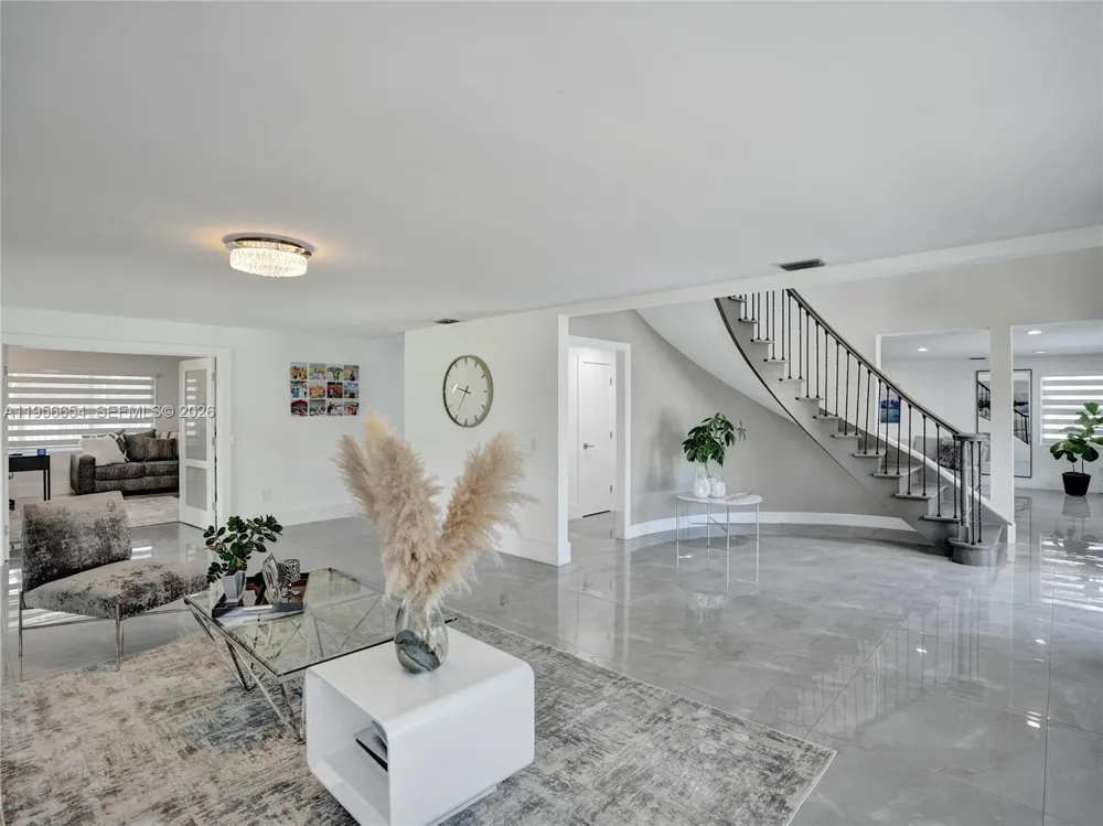 11824 SW 43rd Ct Davie, FL 33330