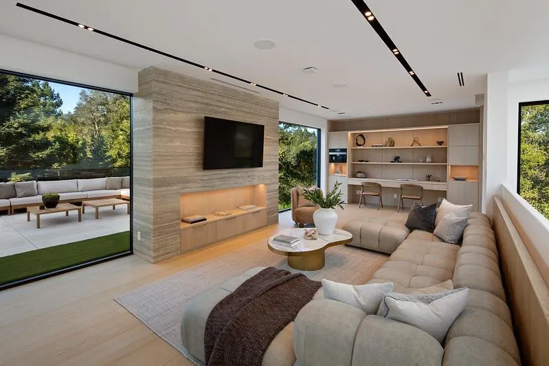 349 Walsh Road Atherton, CA 94027