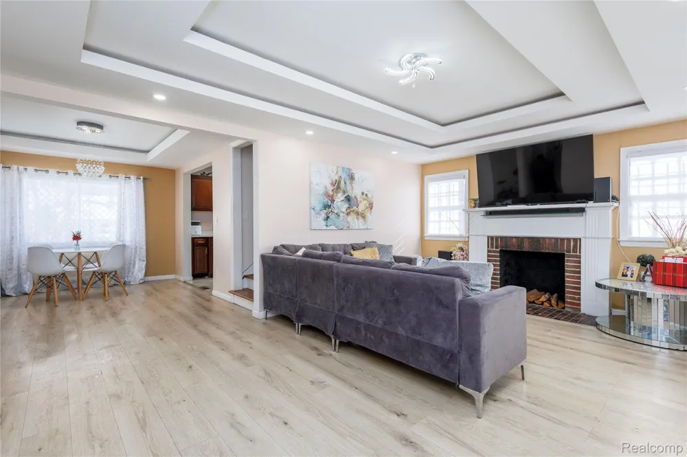 19700 Goddard Street