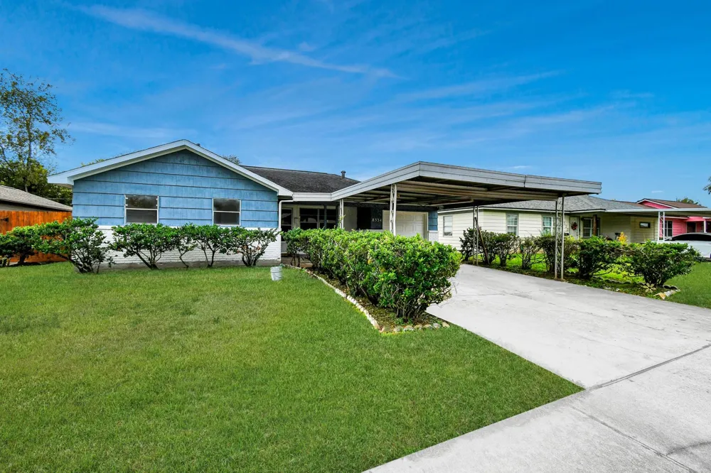 8534 Fillmore Street