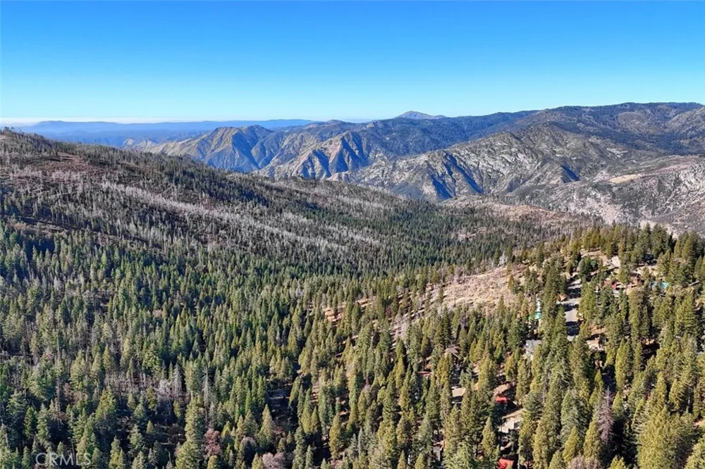 7349 Yosemite Park Way Yosemite, CA 95389