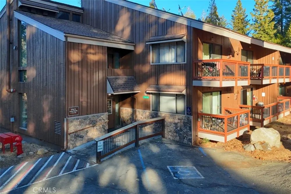 7540 Henness Circle #B210 Yosemite, CA 95389