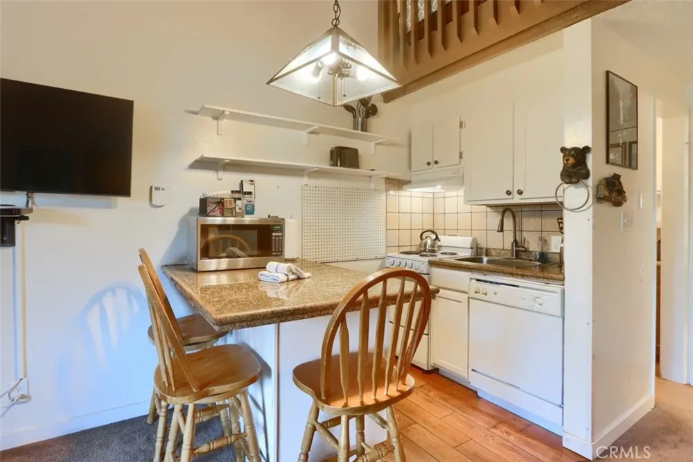 7540 Henness Circle #B210 Yosemite, CA 95389
