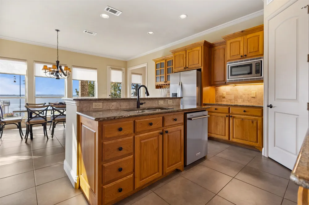 11 Westview Circle Star Harbor, TX 75148