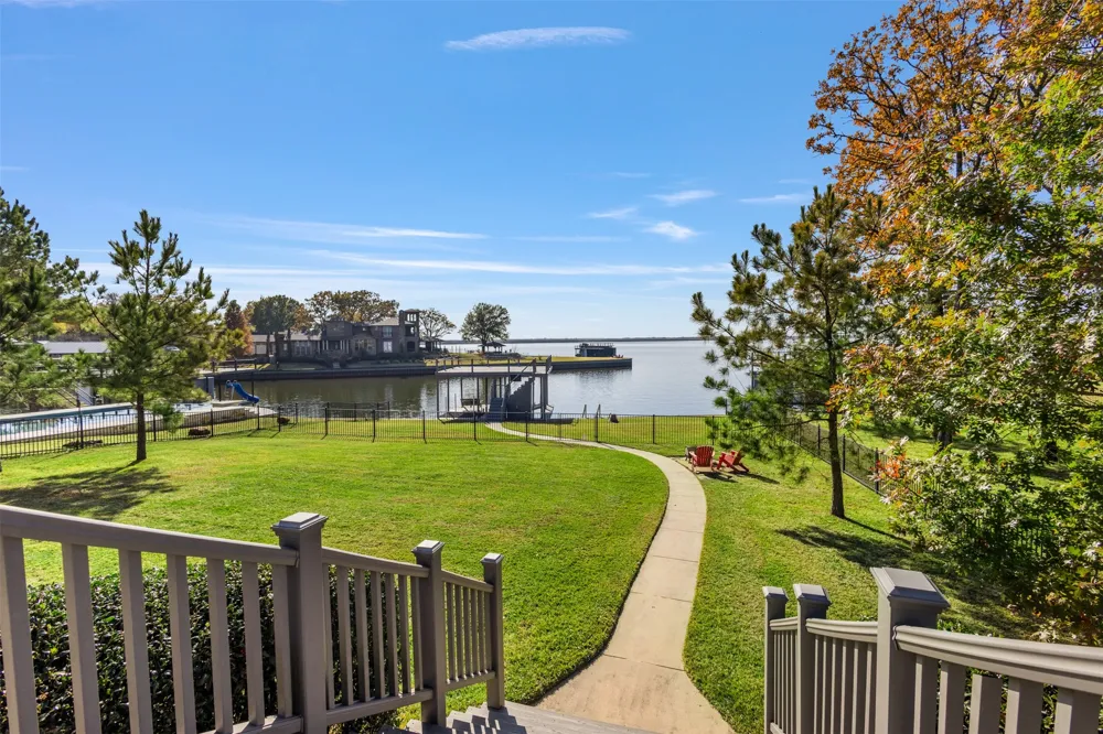 11 Westview Circle Star Harbor, TX 75148