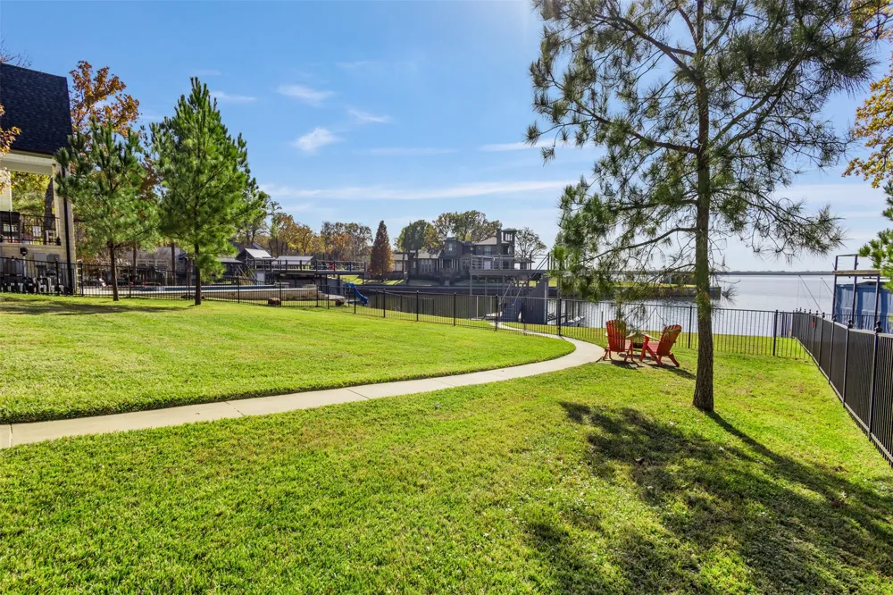 11 Westview Circle Star Harbor, TX 75148
