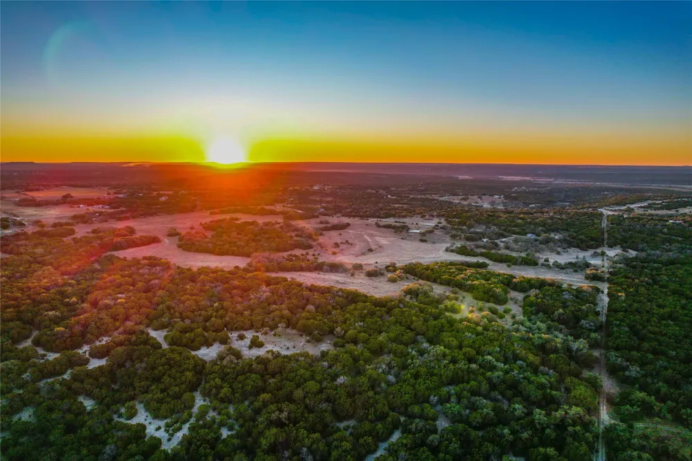 391 County Road 4717 Kempner, TX 76539