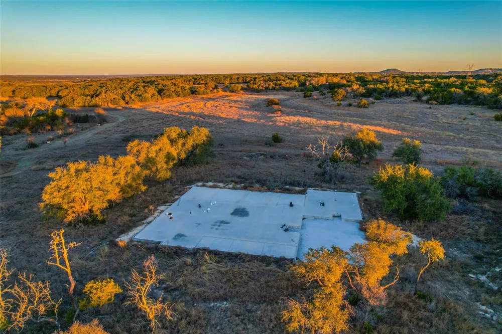 391 County Road 4717 Kempner, TX 76539
