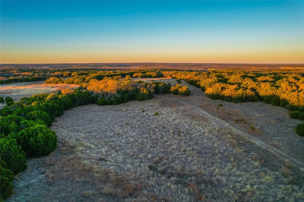 391 County Road 4717 Kempner, TX 76539